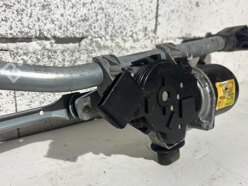 Used Front wiper motor Front wiper motor RENAULT MEGANE III Hatchback (BZ0/1_, B3_) 1.9 dCi (BZ0N, BZ0J) (131 hp) 32133762 32133762