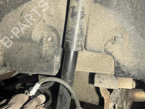 Used Left rear shock absorber RENAULT CLIO III Grandtour (KR0/1_) 1.5 dCi (KR0F) (86 hp) 30396939