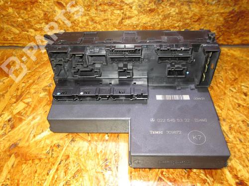 Fuse box MERCEDES-BENZ E-CLASS T-Model (S210) E 220 T CDI (210.206) | BP6639138E1 - Image 1