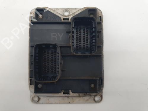 Used Engine control unit (ECU) Engine control unit (ECU) 21028640 21028640