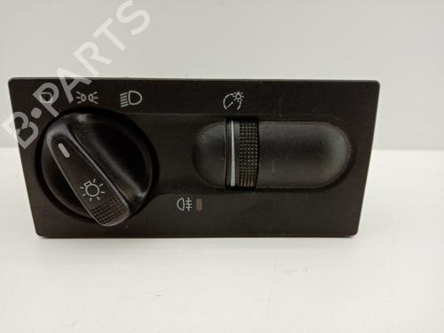 Used Headlight switch Headlight switch VW GOLF III (1H1) 1.9 TDI (90 hp) 21028646 21028646