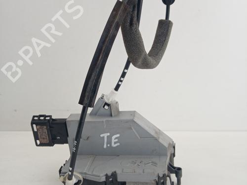 Used Rear left lock Rear left lock 21028893 21028893