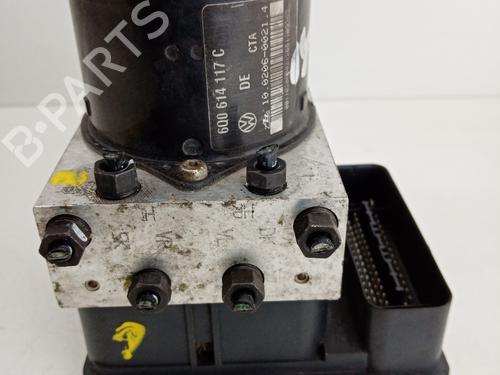 Used ABS pump ABS pump VW POLO IV (9N_, 9A_) 1.2 12V (69 hp) 21029007 21029007