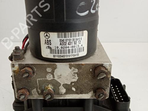 Used ABS pump ABS pump MERCEDES-BENZ C-CLASS (W202) C 200 CDI (202.134) (102 hp) 21029212 21029212