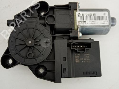Used Right front window motor Right front window motor RENAULT MEGANE III Grandtour (KZ0/1) 1.2 TCe (KZ2B, KZ11) (116 hp) 21029324 21029324