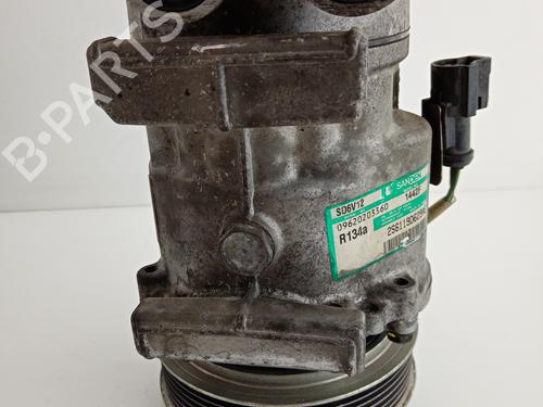 Used AC compressor AC compressor FORD FIESTA V (JH_, JD_) 1.4 TDCi (68 hp) 21029908 21029908