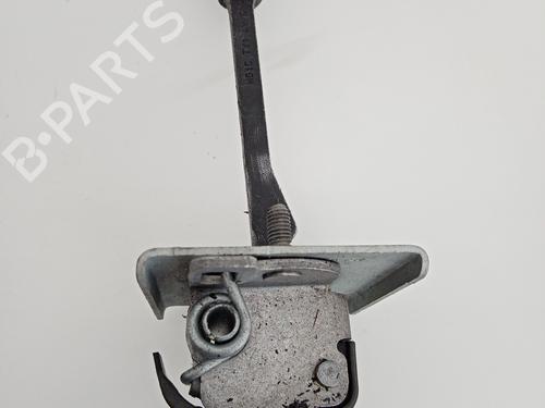 Used Hinge/Door check strap Hinge/Door check strap 21029943 21029943