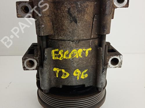 Used AC compressor AC compressor FORD ESCORT VI Turnier (GAL, ANL) 1.8 Turbo D (70 hp) 21030079 21030079