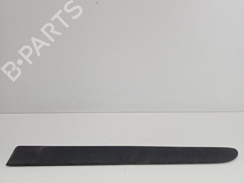 Dørliste Dørliste RENAULT CLIO II (BB_, CB_) 1.2 (BB0A, BB0F, BB10, BB1K, BB28, BB2D, BB2H, CB0A,... (58 hp) 21030233 21030233