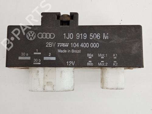 Used Electronic module Electronic module VW POLO IV (9N_, 9A_) [2001-2014] 21030749 21030749