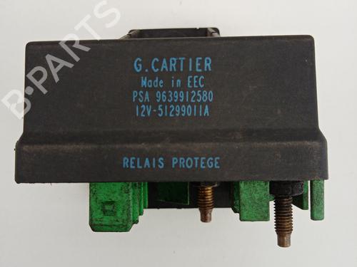 Used Electronic module Electronic module PEUGEOT 406 (8B) 2.2 HDi (133 hp) 21031073 21031073