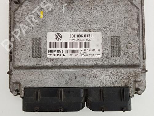 Used Engine control unit (ECU) Engine control unit (ECU) VW POLO IV (9N_, 9A_) 1.2 12V (69 hp) 21031174 21031174