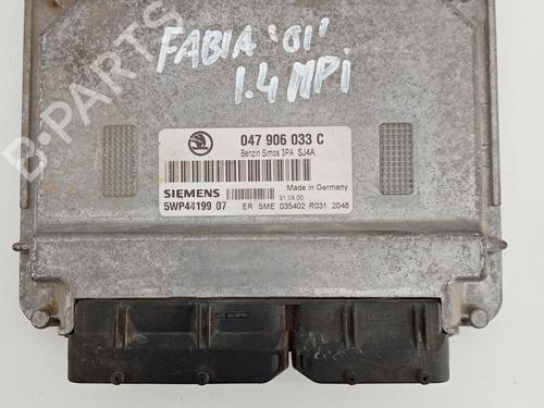 Used Engine control unit (ECU) Engine control unit (ECU) 21031175 21031175