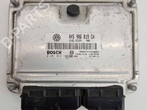 Used Engine control unit (ECU) Engine control unit (ECU) VW POLO IV (9N_, 9A_) [2001-2014] 21031296 21031296