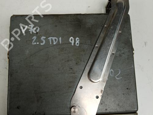 Used Engine control unit (ECU) Engine control unit (ECU) VOLVO V70 I (875, 876) [1995-2000] 21032160 21032160