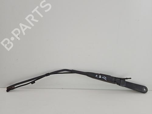Used Front windshield wiper arm Front windshield wiper arm 21032399 21032399