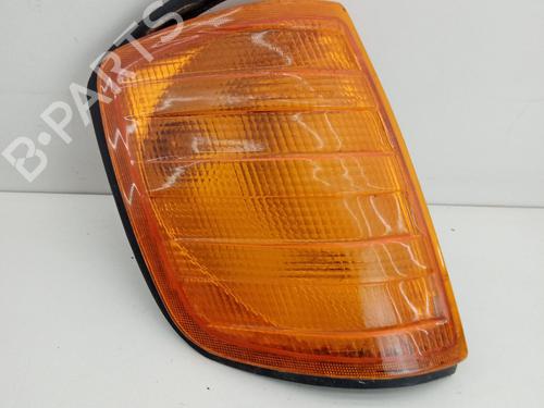 Used Right front indicator Right front indicator MERCEDES-BENZ 124 Saloon (W124) [1984-1993] 33759834 33759834