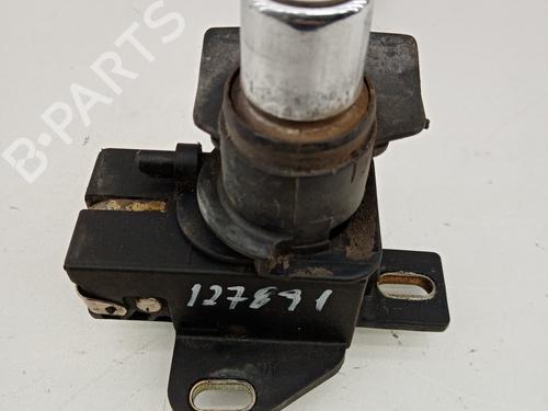 Used Tailgate lock Tailgate lock MERCEDES-BENZ 124 Saloon (W124) [1984-1993] 33759839 33759839