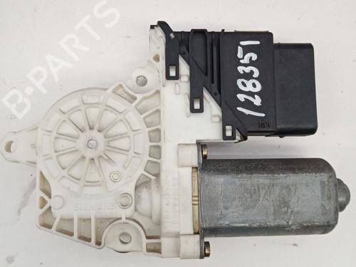 Used Left rear window motor Left rear window motor VW GOLF IV (1J1) 1.4 16V (75 hp) 21032787 21032787