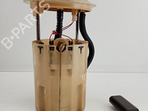 Used Fuel pump Fuel pump RENAULT LAGUNA II (BG0/1_) 1.9 dCi (BG08, BG0G) (120 hp) 21033031 21033031