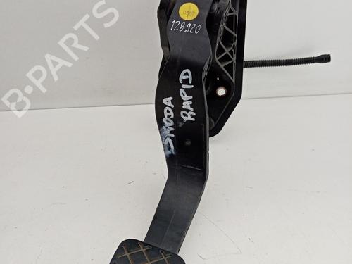 Used Clutch pedal Clutch pedal SKODA RAPID Spaceback (NH1) 1.2 TSI (86 hp) 21033186 21033186
