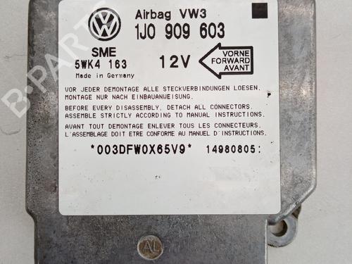 Used ECU airbags ECU airbags 21033478 21033478