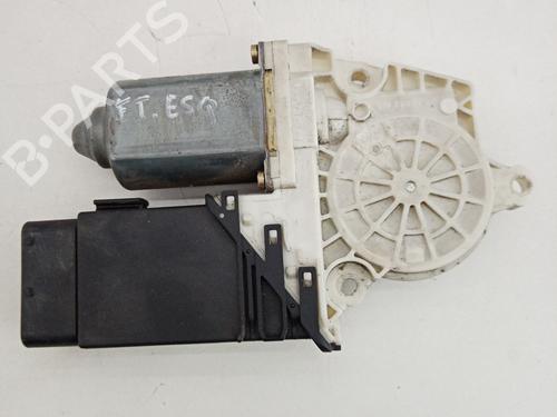 Used Left front window motor Left front window motor SEAT LEON (1M1) 1.9 TDI (110 hp) 21033530 21033530