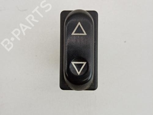 Used Right front window switch Right front window switch PEUGEOT 106 I (1A, 1C) 1.1 (60 hp) 21033557 21033557
