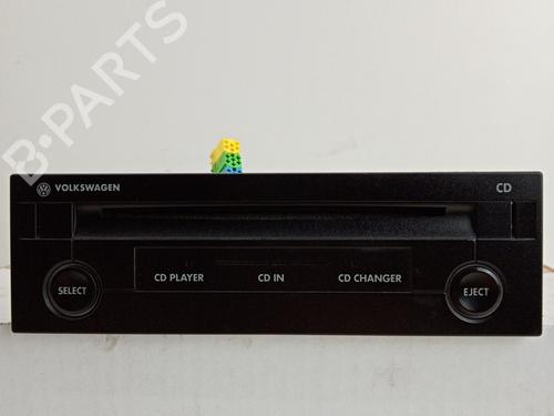Used Radio Radio VW GOLF IV (1J1) 1.4 16V (75 hp) 21033670 21033670