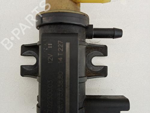 Used Electronic module Electronic module PEUGEOT 308 II (LB_, LP_, LW_, LH_, L3_) 1.6 HDi / BlueHDi 115 (115 hp) 21033718 21033718