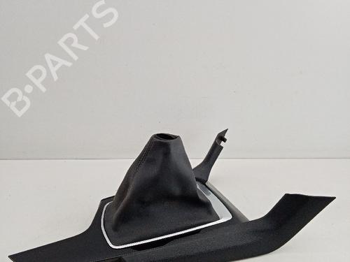 Gearknop Gearknop PEUGEOT 308 II (LB_, LP_, LW_, LH_, L3_) 1.6 HDi / BlueHDi 115 (115 hp) 22373808 22373808