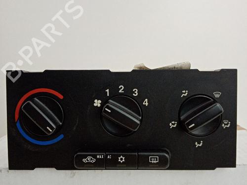 Used Climate control Climate control OPEL ZAFIRA A MPV (T98) [1999-2006] 21033826 21033826