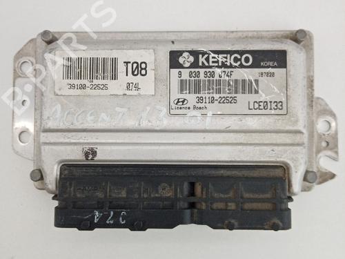 Used Engine control unit (ECU) Engine control unit (ECU) HYUNDAI ACCENT II (LC) 1.3 (75 hp) 21034048 21034048