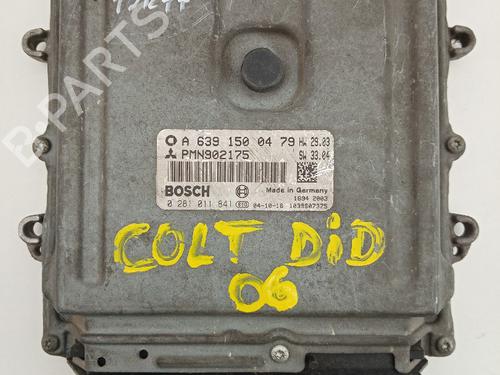 Used Engine control unit (ECU) Engine control unit (ECU) MITSUBISHI COLT VI (Z3_A, Z2_A) 1.5 DI-D (Z38A) (68 hp) 21034092 21034092