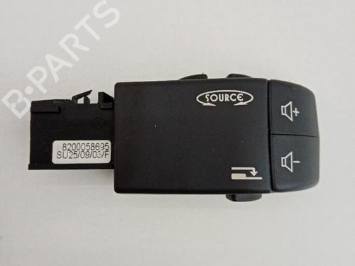 Used Steering wheel controls Steering wheel controls RENAULT CLIO II (BB_, CB_) 1.5 dCi (B/CB03) (80 hp) 21034493 21034493