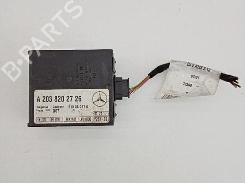 Used Electronic module Electronic module MERCEDES-BENZ C-CLASS (W203) [2000-2007] 21034805 21034805