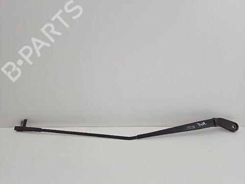 Used Front windshield wiper arm Front windshield wiper arm VW POLO IV (9N_, 9A_) 1.2 12V (64 hp) 21034668 21034668