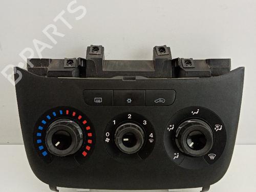 Used Climate control Climate control FIAT PUNTO EVO (199_) 1.3 D Multijet (95 hp) 21035098 21035098