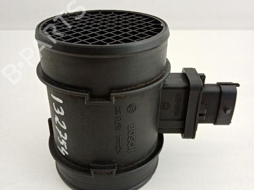Used Mass air flow sensor Mass air flow sensor FIAT PUNTO EVO (199_) 1.3 D Multijet (95 hp) 21035117 21035117
