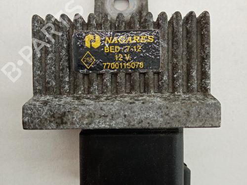 Used Electronic module Electronic module RENAULT CLIO II (BB_, CB_) 1.5 dCi (B/CB07) (65 hp) 21035263 21035263