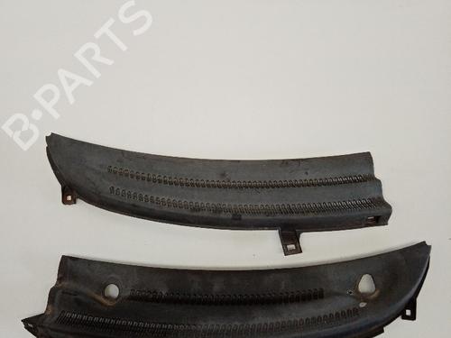 Used Scuttle panel Scuttle panel OPEL CORSA B Hatchback Van (S93) 1.7 D (F08, W5L) (60 hp) 21052983 21052983