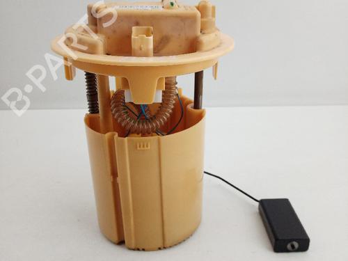 Used Fuel pump Fuel pump 21035341 21035341