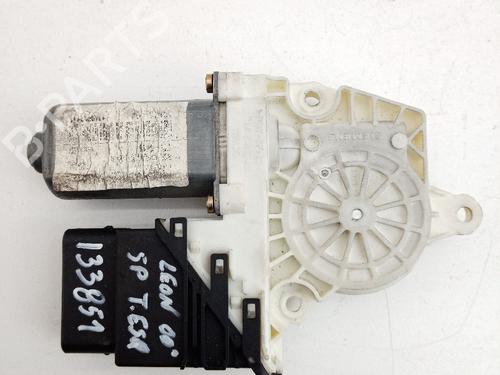 Used Left rear window motor Left rear window motor SEAT LEON (1M1) [1999-2006] 21035912 21035912