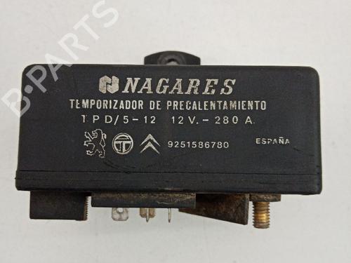 Used Electronic module Electronic module PEUGEOT 205 Hatchback Van 1.7 Diesel (60 hp) 21035921 21035921