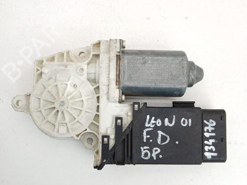 Used Right front window motor Right front window motor SEAT LEON (1M1) [1999-2006] 21036153 21036153
