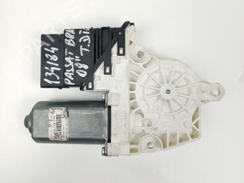Used Right rear window motor Right rear window motor VW PASSAT B6 Variant (3C5) [2005-2011] 21036161 21036161