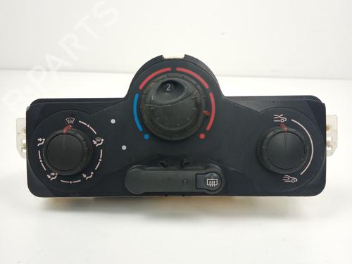 Used Climate control Climate control RENAULT CLIO III (BR0/1, CR0/1) [2005-2014] 21036609 21036609