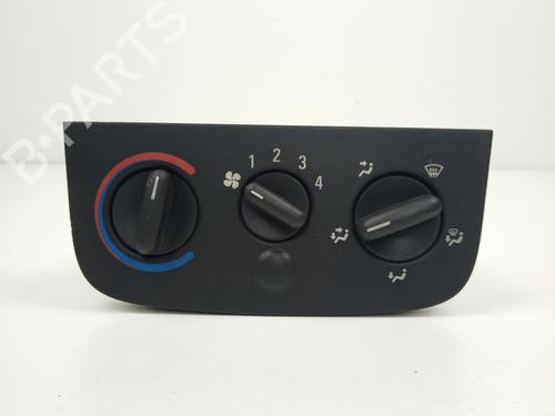 Used Climate control Climate control OPEL CORSA C (X01) [2000-2009] 21036617 21036617