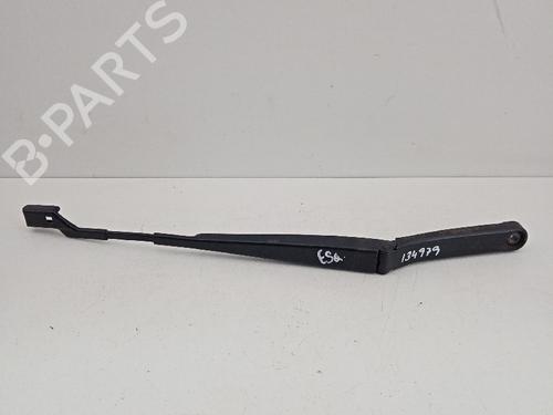 Used Front windshield wiper arm Front windshield wiper arm 21036766 21036766
