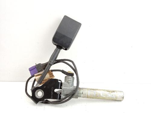 Engate do cinto Engate do cinto RENAULT CLIO I (B/C57_, 5/357_) [1990-1999] 21037197 21037197